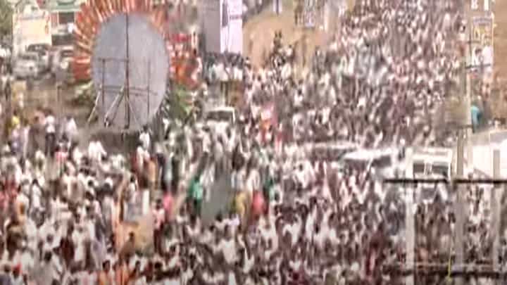 PM Modi in Shivamogga: ಪ್ರಧಾನಿ ನರೇಂದ್ರ ಮೋದಿಯವರನ್ನು ನೋಡಲು ಸಾಗರೋಪಾದಿಯಲ್ಲಿ ಹರಿದು ಬರುತ್ತಿರುವ ಜನ PM Modi in Shivamogga: ಪ್ರಧಾನಿ ನರೇಂದ್ರ ಮೋದಿಯವರನ್ನು ನೋಡಲು ಸಾಗರೋಪಾದಿಯಲ್ಲಿ ಹರಿದು ಬರುತ್ತಿರುವ ಜನ