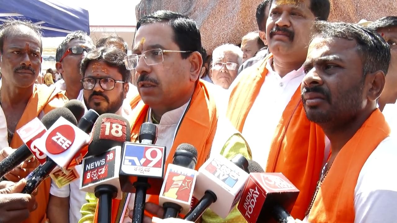 Pralhad Joshi: ಹೆಚ್.ಡಿ. ಕುಮಾರಸ್ವಾಮಿಯದ್ದು ಬಾಲಿಶ ಹೇಳಿಕೆ ಎಂದ ಪ್ರಲ್ಹಾದ್ ಜೋಶಿ