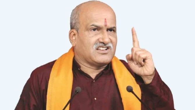 ಒಂದು ಹಿಂದು ಹುಡುಗಿ ಹೋದ್ರೆ, ಹತ್ತು ಮುಸ್ಲಿಂ ಹುಡುಗಿಯರನ್ನು ಹಾರಿಸಿಕೊಂಡು ಹೋಗಿ: ನಿಮಗೆ ರಕ್ಷಣೆ ನಮ್ಮದು ಎಂದ ಮುತಾಲಿಕ್ ಒಂದು ಹಿಂದು ಹುಡುಗಿ ಹೋದ್ರೆ, ಹತ್ತು ಮುಸ್ಲಿಂ ಹುಡುಗಿಯರನ್ನು ಹಾರಿಸಿಕೊಂಡು ಹೋಗಿ: ನಿಮಗೆ ರಕ್ಷಣೆ ನಮ್ಮದು ಎಂದ ಮುತಾಲಿಕ್