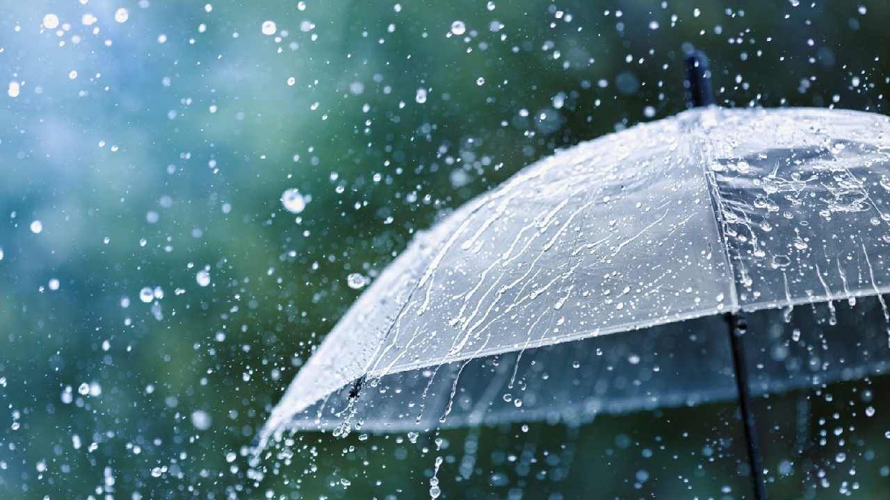 India Weather Updates: ವಿಪರೀತ ಸೆಕೆಯಿಂದ ಮುಕ್ತಿ, ಈ ರಾಜ್ಯಗಳಲ್ಲಿ ಮುಂದಿನ 3 ದಿನ ಮಳೆ ಸಾಧ್ಯತೆ, ಚಂಡಮಾರುತ ಎಚ್ಚರಿಕೆ India Weather Updates: ವಿಪರೀತ ಸೆಕೆಯಿಂದ ಮುಕ್ತಿ, ಈ ರಾಜ್ಯಗಳಲ್ಲಿ ಮುಂದಿನ 3 ದಿನ ಮಳೆ ಸಾಧ್ಯತೆ, ಚಂಡಮಾರುತ ಎಚ್ಚರಿಕೆ