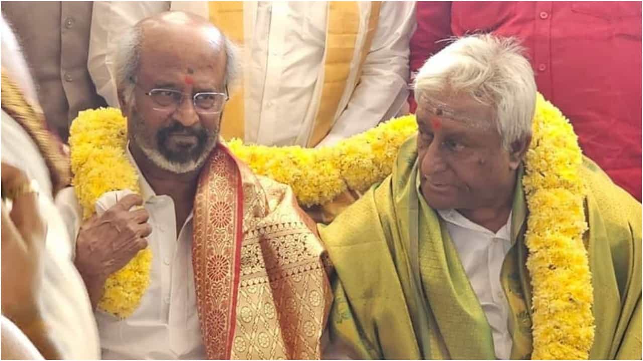 Rajinikanth: ಕರ್ನಾಟಕದ ಧಾರ್ಮಿಕ ಕ್ಷೇತ್ರಗಳಿಗೆ ರಜನಿಕಾಂತ್ ಭೇಟಿ; ‘ಜೈಲರ್’ ಶೂಟಿಂಗ್ ನಡುವೆ ‘ತಲೈವಾ’ ಸುತ್ತಾಟ Rajinikanth: ಕರ್ನಾಟಕದ ಧಾರ್ಮಿಕ ಕ್ಷೇತ್ರಗಳಿಗೆ ರಜನಿಕಾಂತ್ ಭೇಟಿ; ‘ಜೈಲರ್’ ಶೂಟಿಂಗ್ ನಡುವೆ ‘ತಲೈವಾ’ ಸುತ್ತಾಟ