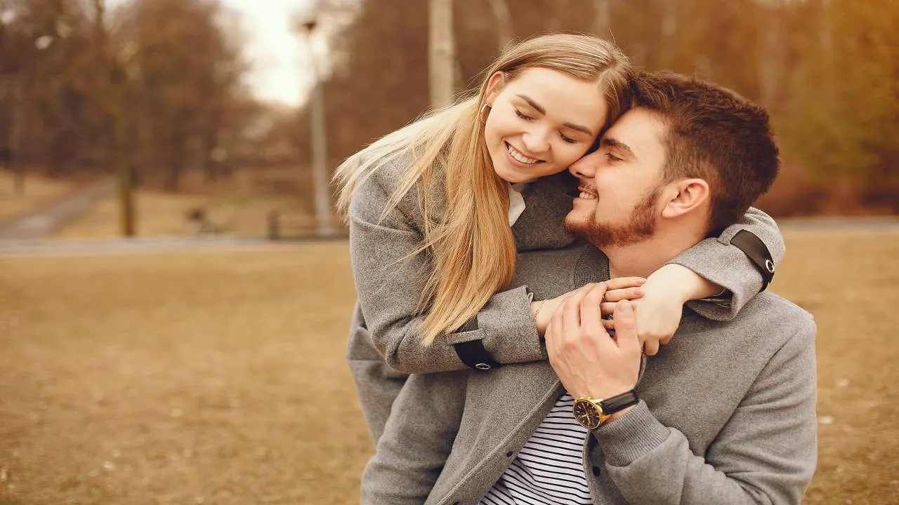 Relationship: ದಾಂಪತ್ಯದಲ್ಲಿ ಸಂತೋಷವಿಲ್ಲದಿದ್ದರೂ ಸಂಬಂಧವನ್ನು ಮುಂದುವರೆಸಲು ಕಾರಣವೇನು? Relationship: ದಾಂಪತ್ಯದಲ್ಲಿ ಸಂತೋಷವಿಲ್ಲದಿದ್ದರೂ ಸಂಬಂಧವನ್ನು ಮುಂದುವರೆಸಲು ಕಾರಣವೇನು?