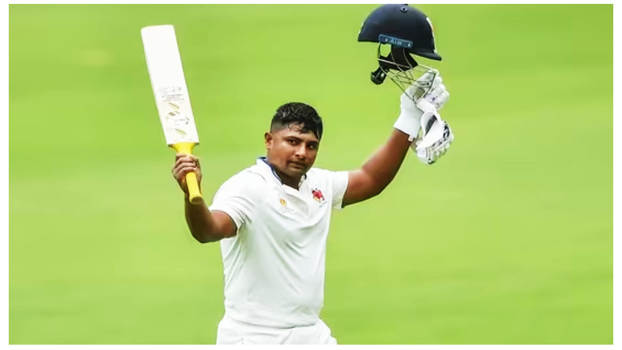 ಇನ್ನು ಈ ತಂಡದಲ್ಲಿ ಯುವ ಬ್ಯಾಟರ್​ ಸರ್ಫರಾಝ್ ಖಾನ್ ಆಯ್ಕೆಯಾಗಿಲ್ಲ. ಡಿವೈ ಪಾಟೀಲ್ ಕಪ್​ ಟೂರ್ನಿಯಲ್ಲಿ ಸರ್ಫರಾಝ್ ಅವರ ಬೆರಳಿಗೆ ಗಾಯವಾಗಿದ್ದು, ಹೀಗಾಗಿ ಅವರನ್ನು ಆಯ್ಕೆಗೆ ಪರಿಗಣಿಸಲಾಗಿಲ್ಲ ಎಂದು ತಿಳಿಸಲಾಗಿದೆ.