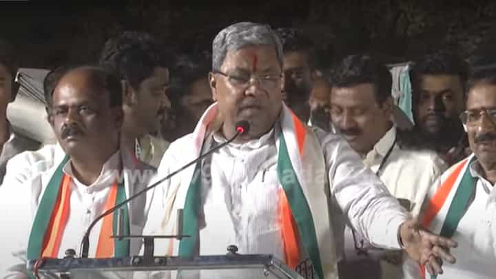 Bagalkot: ಸದನದಲ್ಲಿ ನಾನು ಹೇಳಿದ್ದು ಸುಳ್ಳು ಅಂತ ಸಿಎಂ ಬಸವರಾಜ ಬೊಮ್ಮಾಯಿ ಸಾಬೀತು ಮಾಡಿದರೆ ರಾಜಕೀಯದಿಂದ ನಿವೃತ್ತನಾಗುತ್ತೇನೆ: ಸಿದ್ದರಾಮಯ್ಯ Bagalkot: ಸದನದಲ್ಲಿ ನಾನು ಹೇಳಿದ್ದು ಸುಳ್ಳು ಅಂತ ಸಿಎಂ ಬಸವರಾಜ ಬೊಮ್ಮಾಯಿ ಸಾಬೀತು ಮಾಡಿದರೆ ರಾಜಕೀಯದಿಂದ ನಿವೃತ್ತನಾಗುತ್ತೇನೆ: ಸಿದ್ದರಾಮಯ್ಯ