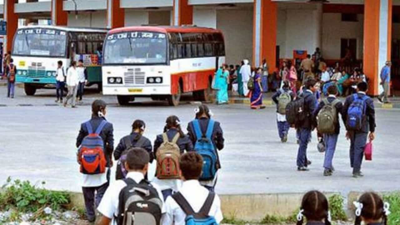 Education Budget 2023 : ವಿದ್ಯಾರ್ಥಿಗಳ ಸುಗಮ ಸಂಚಾರಕ್ಕೆ ಮಕ್ಕಳ ಬಸ್ಸು ಹೊಸ ಯೋಜನೆ ಘೋಷಣೆ Education Budget 2023 : ವಿದ್ಯಾರ್ಥಿಗಳ ಸುಗಮ ಸಂಚಾರಕ್ಕೆ ಮಕ್ಕಳ ಬಸ್ಸು ಹೊಸ ಯೋಜನೆ ಘೋಷಣೆ