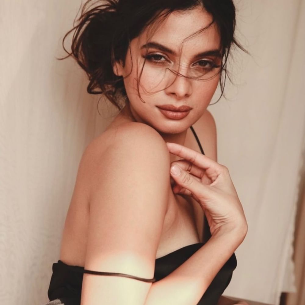 ತಾನ್ಯಾ ಹೋಪ್ ಶ್ರೀಮಂತ ಹಿನ್ನೆಲೆಯಿಂದ ಬಂದವರು. ಅವರನ್ನು ಚಿತ್ರರಂಗ ಸೆಳೆಯಿತು. ಹೀಗಾಗಿ ಬಣ್ಣದ ಲೋಕದಲ್ಲಿ ಅವರು ಬ್ಯುಸಿ ಆದರು. ‘ಅಮರ್’ ಚಿತ್ರದಿಂದ ಅವರ ಖ್ಯಾತಿ ಕನ್ನಡದಲ್ಲಿ ಹೆಚ್ಚಾಯಿತು.