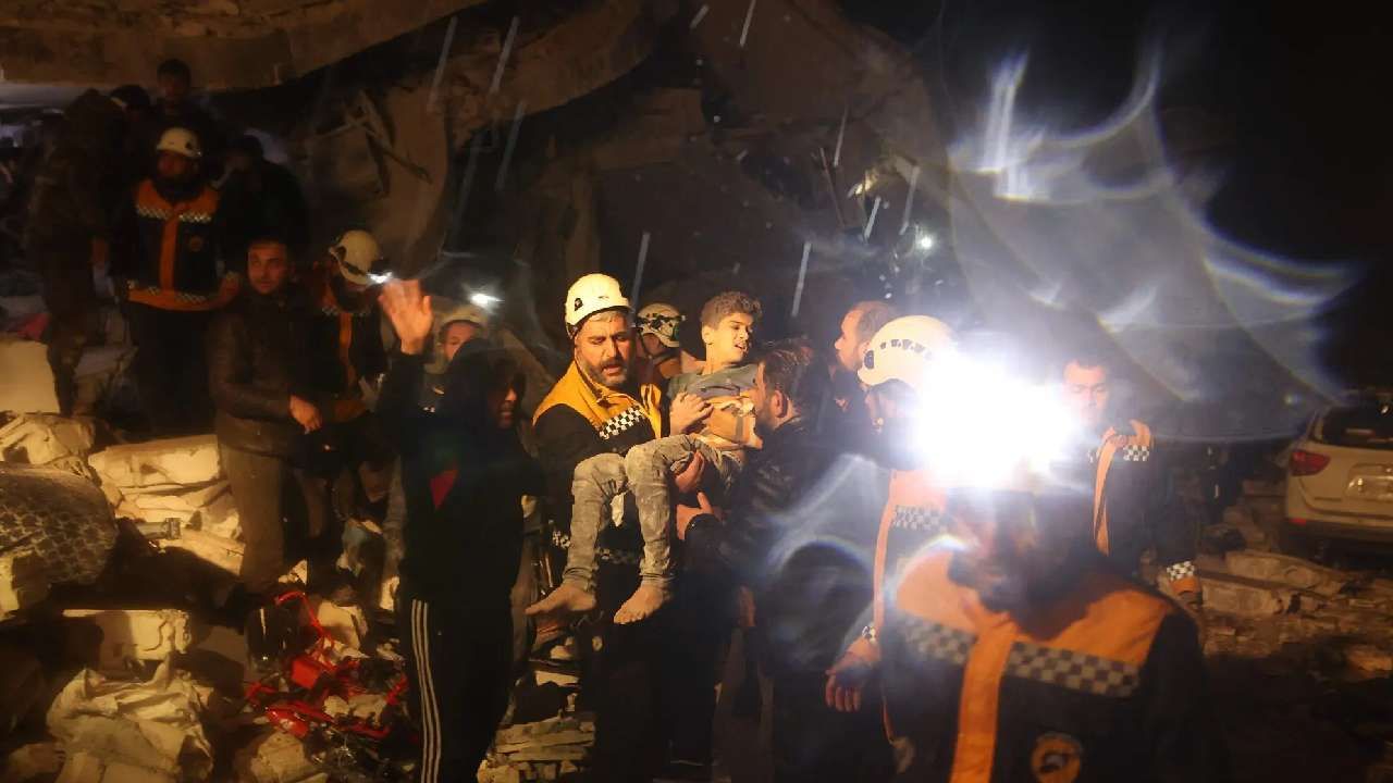 Turkey and Syria earthquake More than 1,900 deaths Here are the earthquake photos
