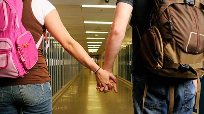 Valentines Day 2023: ಹೈಸ್ಕೂಲ್ನಲ್ಲಿ ಮೂಡಿದ ಪ್ರೀತಿಯ ಕ್ಷಣ, ಆಕೆ ಪ್ರೇಮದ ಮೊದಲ ಸ್ಪರ್ಶ ನೀಡಿದ ಹುಡುಗಿ