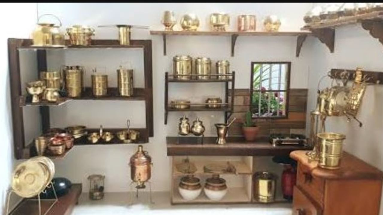 Vastu For Kitchens: ಅಡುಗೆಮನೆಯಲ್ಲಿ ವಾಸ್ತು ಸಲಹೆಗಳು -ಈ ದಿಕ್ಕಿನಲ್ಲಿ ಅಡುಗೆ ಮಾಡಬೇಡಿ, ರೆಫ್ರಿಜರೇಟರ್  ನೈಋತ್ಯ ದಿಕ್ಕಿನಲ್ಲಿ ಇಡಿ, ಏಕೆಂದರೆ