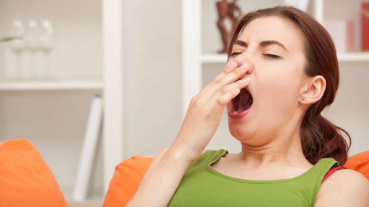 Health tips Does yawning come while listening to a lesson while working these diseases may be a symptom do not neglect 
