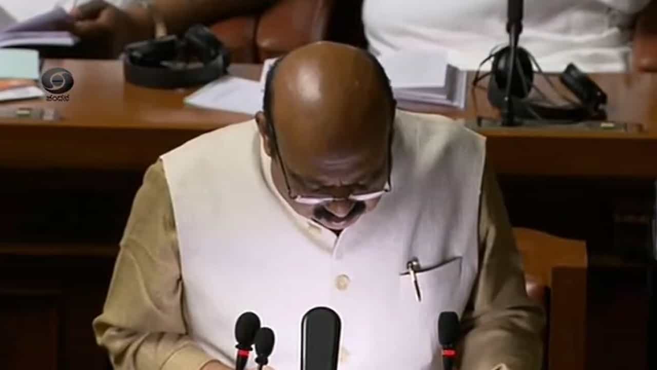 Karnataka Budget: ರೆವೆನ್ಯೂ ಸರ್ಪ್ಲಸ್ ಬಜೆಟ್ ಎಂದ ಬೊಮ್ಮಾಯಿ; ರಾಜ್ಯದ ಆರ್ಥಿಕ ಪರಿಸ್ಥಿತಿ ಹೇಗಿದೆ? Karnataka Budget: ರೆವೆನ್ಯೂ ಸರ್ಪ್ಲಸ್ ಬಜೆಟ್ ಎಂದ ಬೊಮ್ಮಾಯಿ; ರಾಜ್ಯದ ಆರ್ಥಿಕ ಪರಿಸ್ಥಿತಿ ಹೇಗಿದೆ?