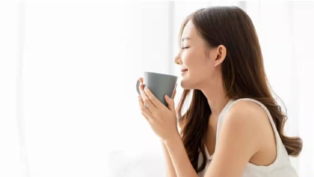 ಒಂದು ಕಪ್ ಟೀ ಇಲ್ಲದಿದ್ದರೆ, ದಿನವೇ ಪ್ರಾರಂಭವಾಗುವುದಿಲ್ಲ ಎನ್ನುವವರು ಸಾಕಷ್ಟಿದ್ದಾರೆ. ಆದ್ದರಿಂದ ಆರೋಗ್ಯಕರವಾಗಿ ದಿನವನ್ನು ಪ್ರಾರಂಭಿಸಲು ಚಹಾದೊಂದಿಗೆ ಈ ಪದಾರ್ಥಗಳನ್ನು ಬಳಸುವುದನ್ನು ಮರೆಯದಿರಿ.