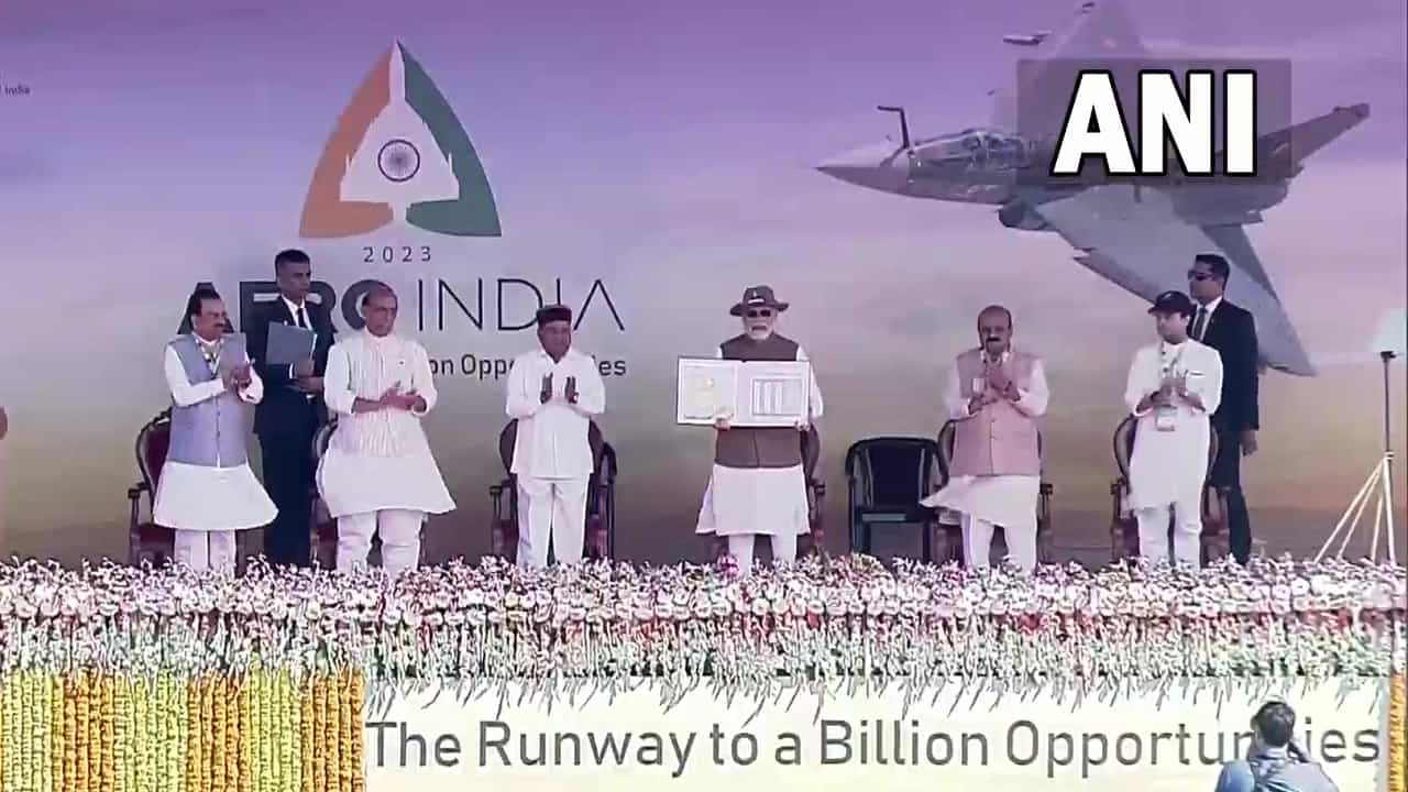 PM Narendra Modi: 21ನೇ ಶತಮಾನದ ನವಭಾರತ ಎಂಥದ್ದಕ್ಕೂ ಸಿದ್ಧ: ಪ್ರಧಾನಿ ನರೇಂದ್ರ ಮೋದಿ PM Narendra Modi: 21ನೇ ಶತಮಾನದ ನವಭಾರತ ಎಂಥದ್ದಕ್ಕೂ ಸಿದ್ಧ: ಪ್ರಧಾನಿ ನರೇಂದ್ರ ಮೋದಿ