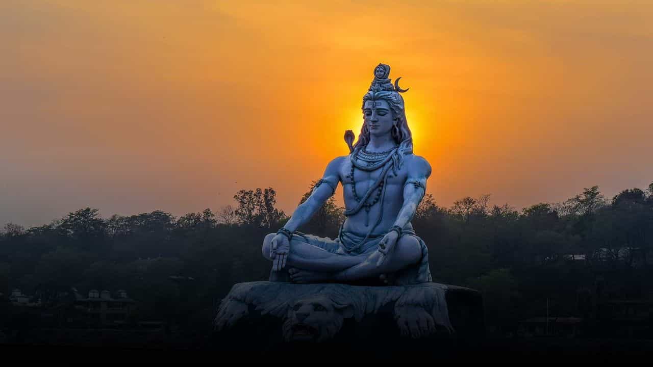Shivratri 2023: ಶಿವರಾತ್ರಿ ಎಂದರೇನು? ಆಚರಣೆಯ ಮಹತ್ವ ಮತ್ತು ಪದ್ಧತಿ ಹೇಗೆ ? ಪುಣ್ಯಕಾಲ ಯಾವುದು? Shivratri 2023: ಶಿವರಾತ್ರಿ ಎಂದರೇನು? ಆಚರಣೆಯ ಮಹತ್ವ ಮತ್ತು ಪದ್ಧತಿ ಹೇಗೆ ? ಪುಣ್ಯಕಾಲ ಯಾವುದು?