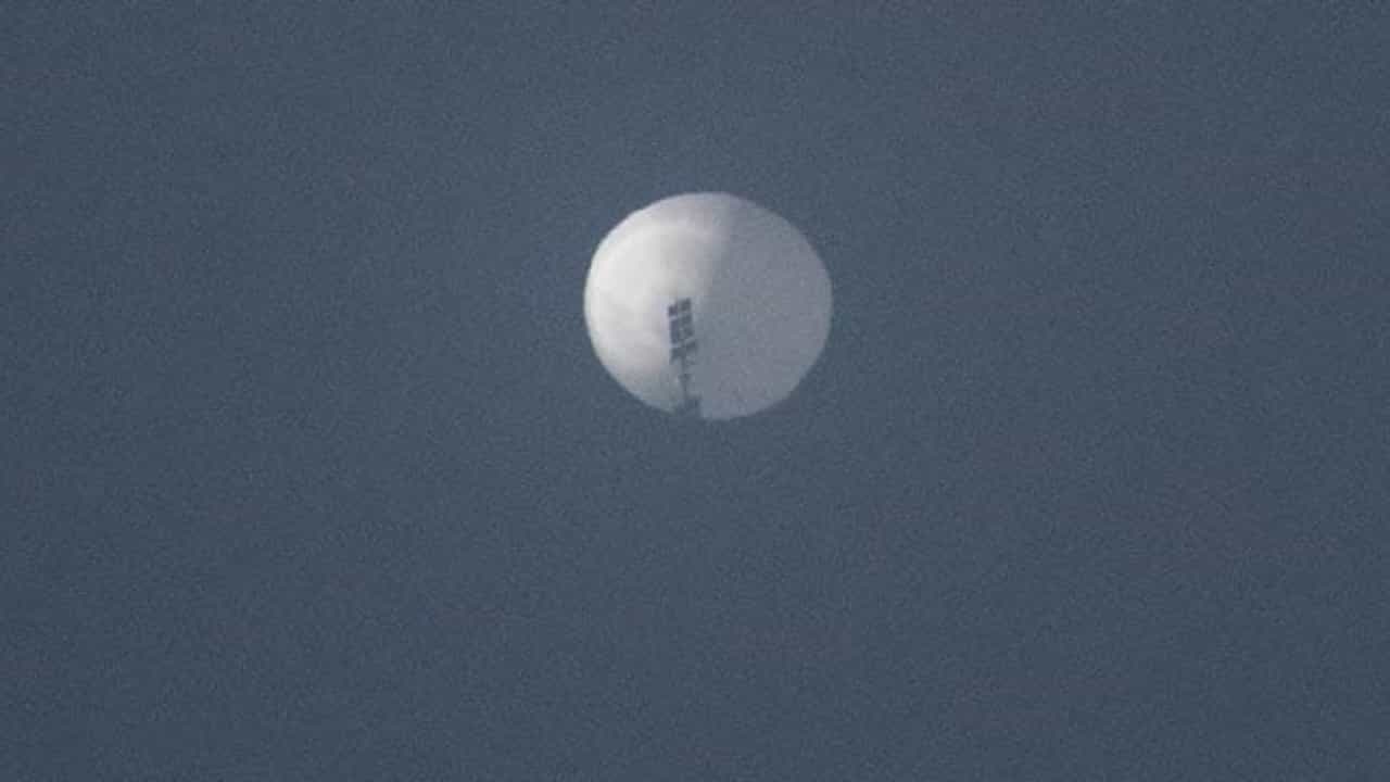 China Spy Balloons: ಅಮೆರಿಕ ಅಣ್ವಸ್ತ್ರ ತಾಣಗಳ ಸುತ್ತ ಚೀನಾ ರಹಸ್ಯ ಬಲೂನುಗಳ ಹಾರಾಟ? China Spy Balloons: ಅಮೆರಿಕ ಅಣ್ವಸ್ತ್ರ ತಾಣಗಳ ಸುತ್ತ ಚೀನಾ ರಹಸ್ಯ ಬಲೂನುಗಳ ಹಾರಾಟ?