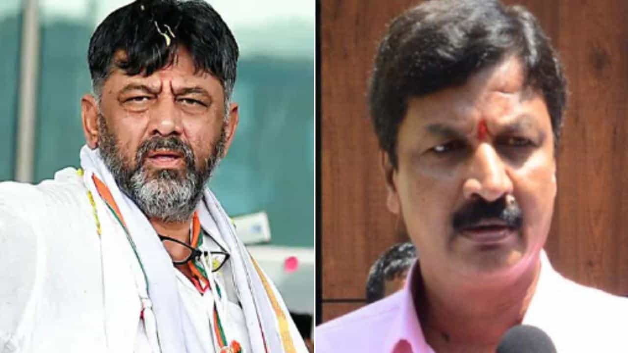 ಸಚಿವ ಸ್ಥಾನ ಸಿಗದಿದ್ದಕ್ಕೆ ರಮೇಶ್ ಜಾರಕಿಹೊಳಿ ಹತಾಶೆಗೊಂಡಿದ್ದಾರೆ, ಅದಕ್ಕೆ ಹೀಗೆ ಮಾತನಾಡುತ್ತಿದ್ದಾರೆ: ಡಿ.ಕೆ.ಶಿವಕುಮಾರ್ ವ್ಯಂಗ್ಯ ಸಚಿವ ಸ್ಥಾನ ಸಿಗದಿದ್ದಕ್ಕೆ ರಮೇಶ್ ಜಾರಕಿಹೊಳಿ ಹತಾಶೆಗೊಂಡಿದ್ದಾರೆ, ಅದಕ್ಕೆ ಹೀಗೆ ಮಾತನಾಡುತ್ತಿದ್ದಾರೆ: ಡಿ.ಕೆ.ಶಿವಕುಮಾರ್ ವ್ಯಂಗ್ಯ