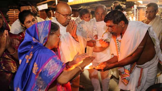 ಧರ್ಮಸ್ಥಳ, ಹೊರನಾಡು ಅನ್ನಪೂರ್ಣೇಶ್ವರಿ, ಕುಕೆ ಸುಬ್ರಹ್ಮಣ್ಯಕ್ಕೆ ಭೇಟಿ ನೀಡಿ ವಿಶೇಷ ಪೂಜೆ ಸಲ್ಲಿಸಿದ ರಾಜ್ಯಪಾಲ ಥಾವರ್ ಚಂದ್ ಗೆಹ್ಲೋಟ್