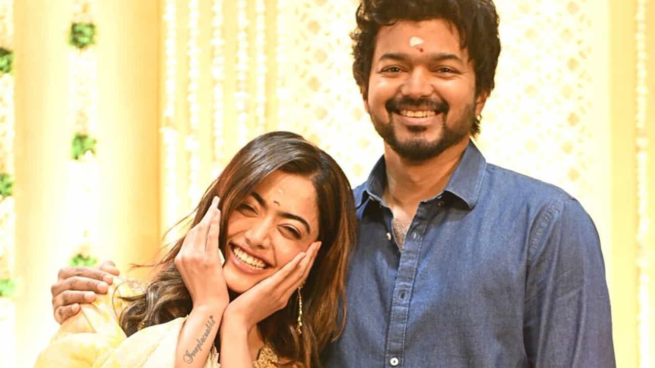 Thalapathy Vijay: ಮತ್ತೆ ಒಂದಾಗಲಿದೆ ‘ವಾರಿಸು’ ಟೀಂ; ಹೊಸ ಚಿತ್ರಕ್ಕೆ ದಳಪತಿ ವಿಜಯ್ ಗ್ರೀನ್ ಸಿಗ್ನಲ್ Thalapathy Vijay: ಮತ್ತೆ ಒಂದಾಗಲಿದೆ ‘ವಾರಿಸು’ ಟೀಂ; ಹೊಸ ಚಿತ್ರಕ್ಕೆ ದಳಪತಿ ವಿಜಯ್ ಗ್ರೀನ್ ಸಿಗ್ನಲ್