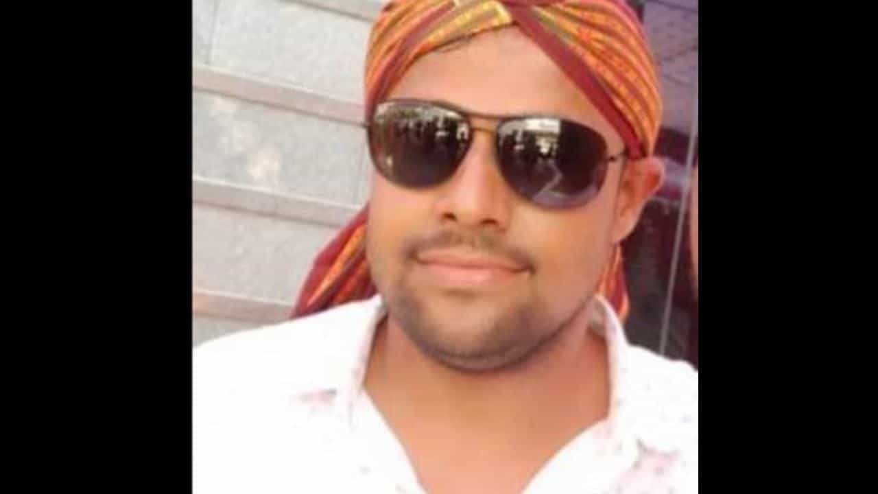 ಉಡುಪಿ: ಚಾಕು ಇರಿದು ವ್ಯಕ್ತಿಯ ಬರ್ಬರ ಹತ್ಯೆ: ವ್ಯವಹಾರ ವೈಷಮ್ಯ ಕೊಲೆ ಶಂಕೆ ಉಡುಪಿ: ಚಾಕು ಇರಿದು ವ್ಯಕ್ತಿಯ ಬರ್ಬರ ಹತ್ಯೆ: ವ್ಯವಹಾರ ವೈಷಮ್ಯ ಕೊಲೆ ಶಂಕೆ