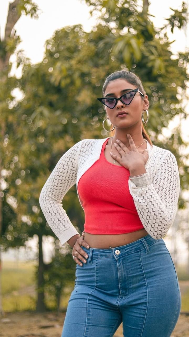 Akanksha Dubey (1)