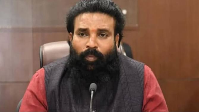B Sriramulu: ಸಾರಿಗೆ ನಿಗಮಗಳ ನೌಕರರ ಜೊತೆ ಸಚಿವ ಶ್ರೀರಾಮುಲು ಸಭೆ ವಿಫಲ B Sriramulu: ಸಾರಿಗೆ ನಿಗಮಗಳ ನೌಕರರ ಜೊತೆ ಸಚಿವ ಶ್ರೀರಾಮುಲು ಸಭೆ ವಿಫಲ