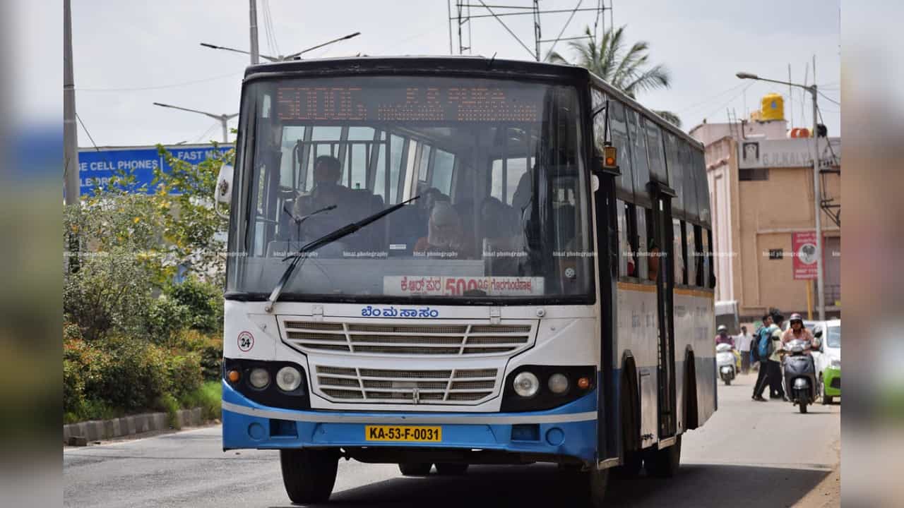 BMTC: ಮಹಿಳಾ ದಿನಾಚರಣೆಯಂದು ಫ್ರೀಯಾಗಿ ಎಷ್ಟು ಮಹಿಳೆಯರು ಬಿಎಂಟಿಸಿ ಬಸ್ನಲ್ಲಿ ಪ್ರಯಾಣಿಸಿದರು? ಇಲ್ಲಿದೆ ಅಂಕಿ-ಸಂಖ್ಯೆ BMTC: ಮಹಿಳಾ ದಿನಾಚರಣೆಯಂದು ಫ್ರೀಯಾಗಿ ಎಷ್ಟು ಮಹಿಳೆಯರು ಬಿಎಂಟಿಸಿ ಬಸ್ನಲ್ಲಿ ಪ್ರಯಾಣಿಸಿದರು? ಇಲ್ಲಿದೆ ಅಂಕಿ-ಸಂಖ್ಯೆ