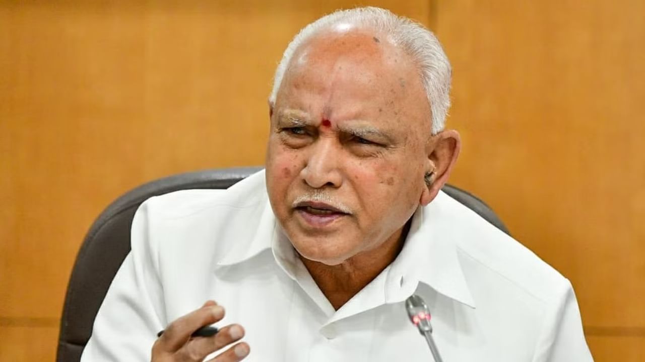Karnataka Assembly Election 2023: ಬಿವೈ ವಿಜಯೇಂದ್ರ ಶಿಕಾರಿಪುರ ಕ್ಷೇತ್ರದಿಂದಲೇ ಸ್ಪರ್ಧಿಸುತ್ತಾರೆ: ಬಿಎಸ್ ಯಡಿಯೂರಪ್ಪ Karnataka Assembly Election 2023: ಬಿವೈ ವಿಜಯೇಂದ್ರ ಶಿಕಾರಿಪುರ ಕ್ಷೇತ್ರದಿಂದಲೇ ಸ್ಪರ್ಧಿಸುತ್ತಾರೆ: ಬಿಎಸ್ ಯಡಿಯೂರಪ್ಪ