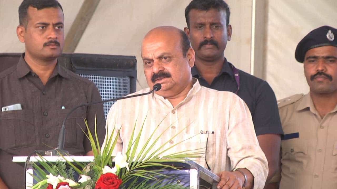 ಕಾಲಮಿತಿಯಲ್ಲಿ ಭದ್ರಾ ಮೇಲ್ದಂಡೆ ಯೋಜನೆ ಪೂರ್ಣ: ಸಿಎಂ ಬಸವಾರಾಜ ಬೊಮ್ಮಾಯಿ ಕಾಲಮಿತಿಯಲ್ಲಿ ಭದ್ರಾ ಮೇಲ್ದಂಡೆ ಯೋಜನೆ ಪೂರ್ಣ: ಸಿಎಂ ಬಸವಾರಾಜ ಬೊಮ್ಮಾಯಿ