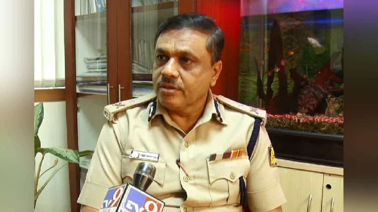 ಮಾರ್ಚ್ 11ರಂದು ಬೆಂಗಳೂರು ಟ್ರಾಫಿಕ್ ಪೊಲೀಸರ ಸಭೆ; ಸಮಸ್ಯೆಗೆ ಪರಿಹಾರ ಪಡೆದುಕೊಳ್ಳಲು ಸಾರ್ವಜನಿಕರಿಗೆ ಸೂಕ್ತ ಅವಕಾಶ ಮಾರ್ಚ್ 11ರಂದು ಬೆಂಗಳೂರು ಟ್ರಾಫಿಕ್ ಪೊಲೀಸರ ಸಭೆ; ಸಮಸ್ಯೆಗೆ ಪರಿಹಾರ ಪಡೆದುಕೊಳ್ಳಲು ಸಾರ್ವಜನಿಕರಿಗೆ ಸೂಕ್ತ ಅವಕಾಶ