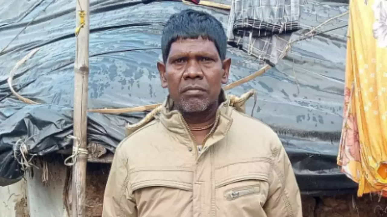 ಭೀಕರವಾಯ್ತು ಬದುಕು: ರಾತ್ರೋರಾತ್ರಿ ಸ್ಟಾರ್ ಆಗಿದ್ದ ‘ಕಚ್ಚಾ ಬಾದಾಮ್’ ಗಾಯಕನಿಗೆ ಇದೆಂಥಾ ದುಸ್ಥಿತಿ ಭೀಕರವಾಯ್ತು ಬದುಕು: ರಾತ್ರೋರಾತ್ರಿ ಸ್ಟಾರ್ ಆಗಿದ್ದ ‘ಕಚ್ಚಾ ಬಾದಾಮ್’ ಗಾಯಕನಿಗೆ ಇದೆಂಥಾ ದುಸ್ಥಿತಿ