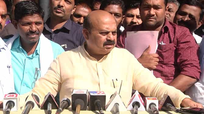 ಜೇನುಗೂಡಿಗೆ ಕೈಹಾಕಿ ಕಡಿಸಿಕೊಂಡರೂ ನಾನು ಮೀಸಲಾತಿ ಕೊಟ್ಟಿದ್ದೇನೆ: ಸಿಎಂ ಬೊಮ್ಮಾಯಿ