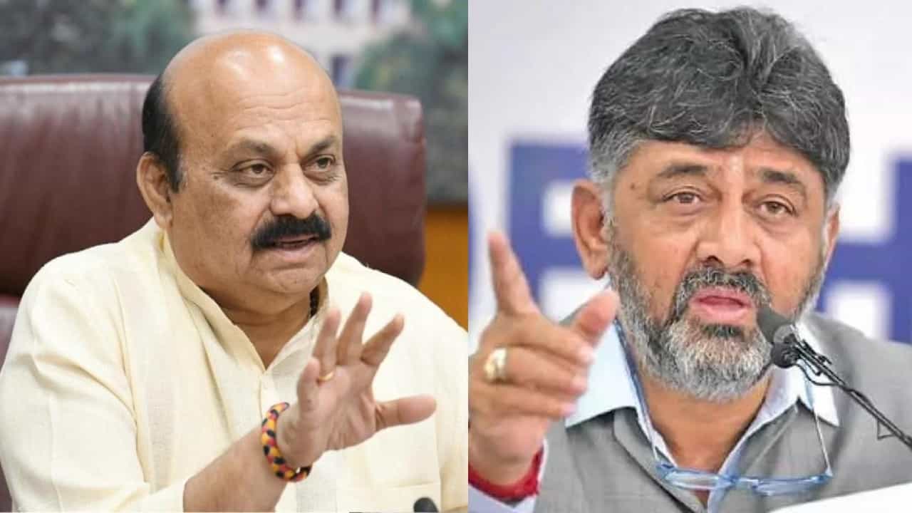 200 ಯುನಿಟ್ ಉಚಿತ ವಿದ್ಯುತ್: ಸಿಎಂಗೆ ಬಹಿರಂಗ ಚರ್ಚೆಗೆ ಆಹ್ವಾನ ನೀಡಿದ ಡಿಕೆ ಶಿವಕುಮಾರ್ 200 ಯುನಿಟ್ ಉಚಿತ ವಿದ್ಯುತ್: ಸಿಎಂಗೆ ಬಹಿರಂಗ ಚರ್ಚೆಗೆ ಆಹ್ವಾನ ನೀಡಿದ ಡಿಕೆ ಶಿವಕುಮಾರ್