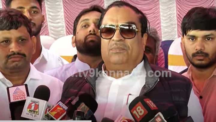 BJP MLA’s corruption case: ಯಾಕಪ್ಪಾ ರವಿ ಸುಮ್ಮನಿದ್ದೀಯಾ? ಕಟೀಲು ಬಾರಿಸು ಪಿಟೀಲು: ಸಿಎಮ್ ಇಬ್ರಾಹಿಂ BJP MLA’s corruption case: ಯಾಕಪ್ಪಾ ರವಿ ಸುಮ್ಮನಿದ್ದೀಯಾ? ಕಟೀಲು ಬಾರಿಸು ಪಿಟೀಲು: ಸಿಎಮ್ ಇಬ್ರಾಹಿಂ