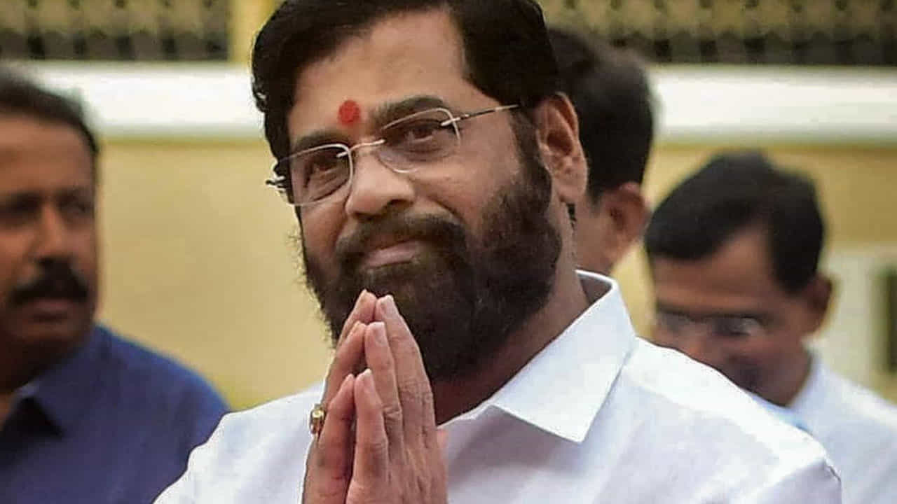 ಇಲ್ಲಿರುವುದು ಒಂದೇ ಒಂದು ಶಿವಸೇನಾ, ಇದು ಎಲ್ಲರನ್ನೂ ಪ್ರತಿನಿಧಿಸುತ್ತದೆ ಎಂದ ಶಿಂಧೆ ಬಣ ಇಲ್ಲಿರುವುದು ಒಂದೇ ಒಂದು ಶಿವಸೇನಾ, ಇದು ಎಲ್ಲರನ್ನೂ ಪ್ರತಿನಿಧಿಸುತ್ತದೆ ಎಂದ ಶಿಂಧೆ ಬಣ