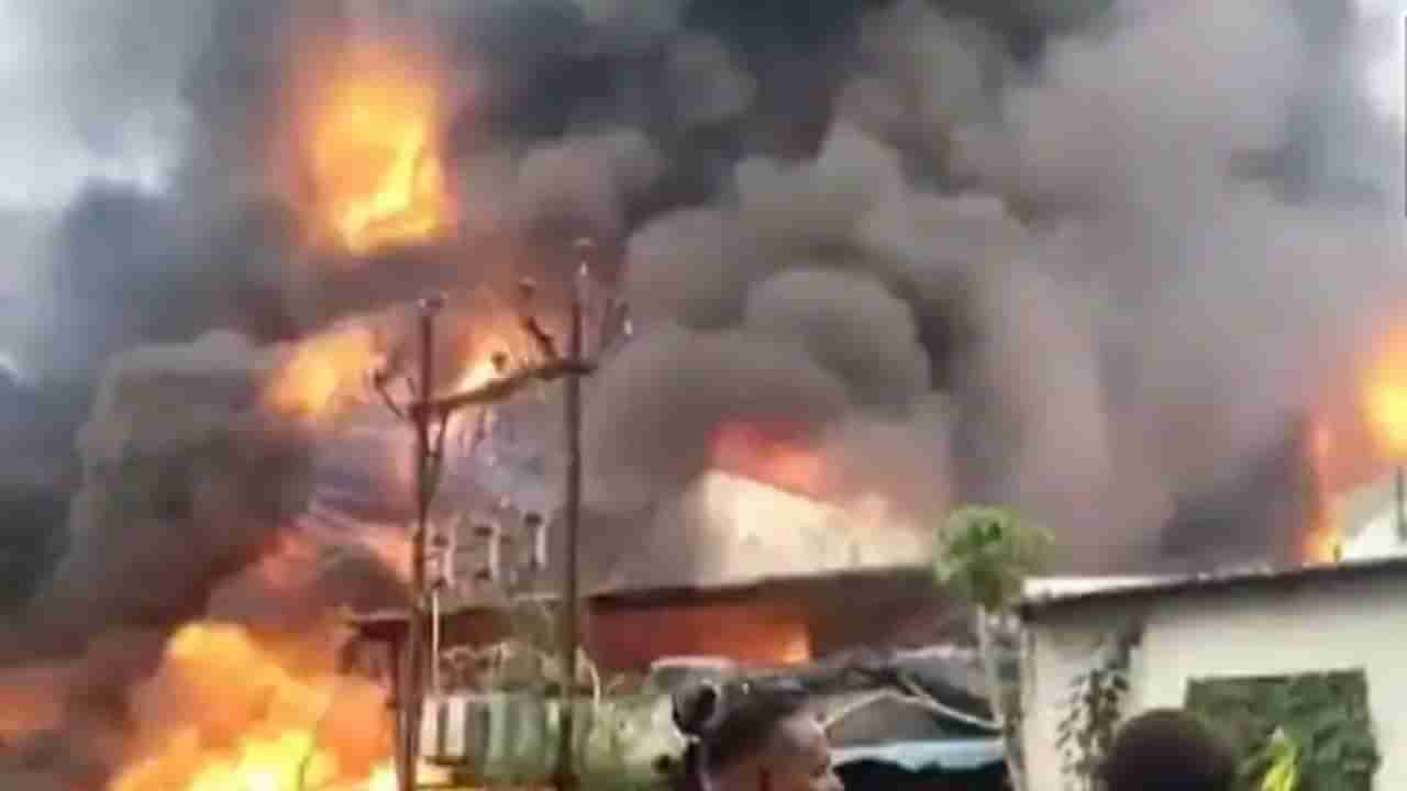 Gujarat fire: ಗುಜರಾತ್​​ ಪ್ಲ್ಯಾಸ್ಟಿಕ್ ವಸ್ತುಗಳ​ ಕಾರ್ಖಾನೆಯಲ್ಲಿ ಅಗ್ನಿ ಅವಘಡ