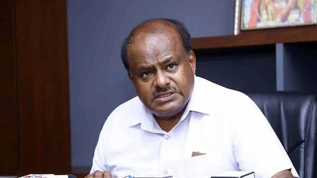 HD Kumaraswamy: ಸುಮಲತಾ ಬಿಜೆಪಿ ಬೆಂಬಲಿಸಿದ್ದಕ್ಕೆ ಕುಮಾರಸ್ವಾಮಿ, ಇತರ ನಾಯಕರು ಹೇಳಿದ್ದಿಷ್ಟು HD Kumaraswamy: ಸುಮಲತಾ ಬಿಜೆಪಿ ಬೆಂಬಲಿಸಿದ್ದಕ್ಕೆ ಕುಮಾರಸ್ವಾಮಿ, ಇತರ ನಾಯಕರು ಹೇಳಿದ್ದಿಷ್ಟು