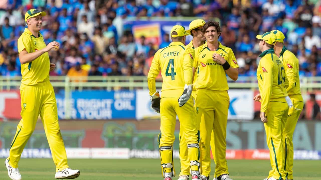 IND vs AUS: ಕೇವಲ 55 ನಿಮಿಷ, 66 ಎಸೆತಗಳಲ್ಲೇ ಮುಗಿದ ಪಂದ್ಯ! ಭಾರತಕ್ಕೆ 10 ವಿಕೆಟ್ ಸೋಲು IND vs AUS: ಕೇವಲ 55 ನಿಮಿಷ, 66 ಎಸೆತಗಳಲ್ಲೇ ಮುಗಿದ ಪಂದ್ಯ! ಭಾರತಕ್ಕೆ 10 ವಿಕೆಟ್ ಸೋಲು