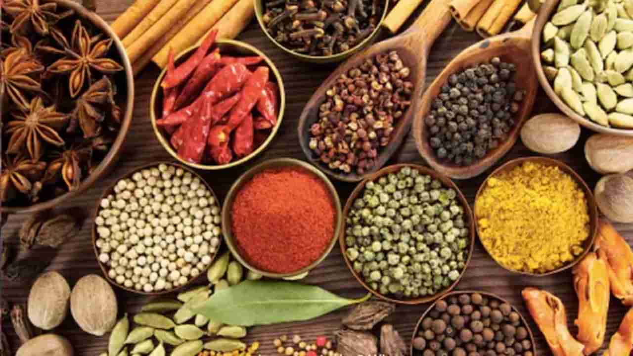 Indian Spices: ನಿಮ್ಮ ಅಡುಗೆಮನೆಯಲ್ಲಿ ಈ 7 ಮೂಲ ಮಸಾಲೆ ಪದಾರ್ಥ ಇಡಲೇಬೇಕು