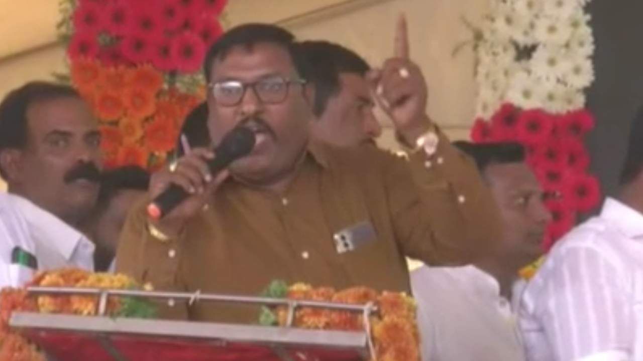 ಎದುರಾಳಿಗೆ ಹೃದಯಾಘಾತ ಆಗಲಿ: ಮಾಜಿ ಶಾಸಕರ ಸಾವು ಬಯಸಿದರಾ ಜೆಡಿಎಸ್ ಮುಖಂಡ? ಎದುರಾಳಿಗೆ ಹೃದಯಾಘಾತ ಆಗಲಿ: ಮಾಜಿ ಶಾಸಕರ ಸಾವು ಬಯಸಿದರಾ ಜೆಡಿಎಸ್ ಮುಖಂಡ?