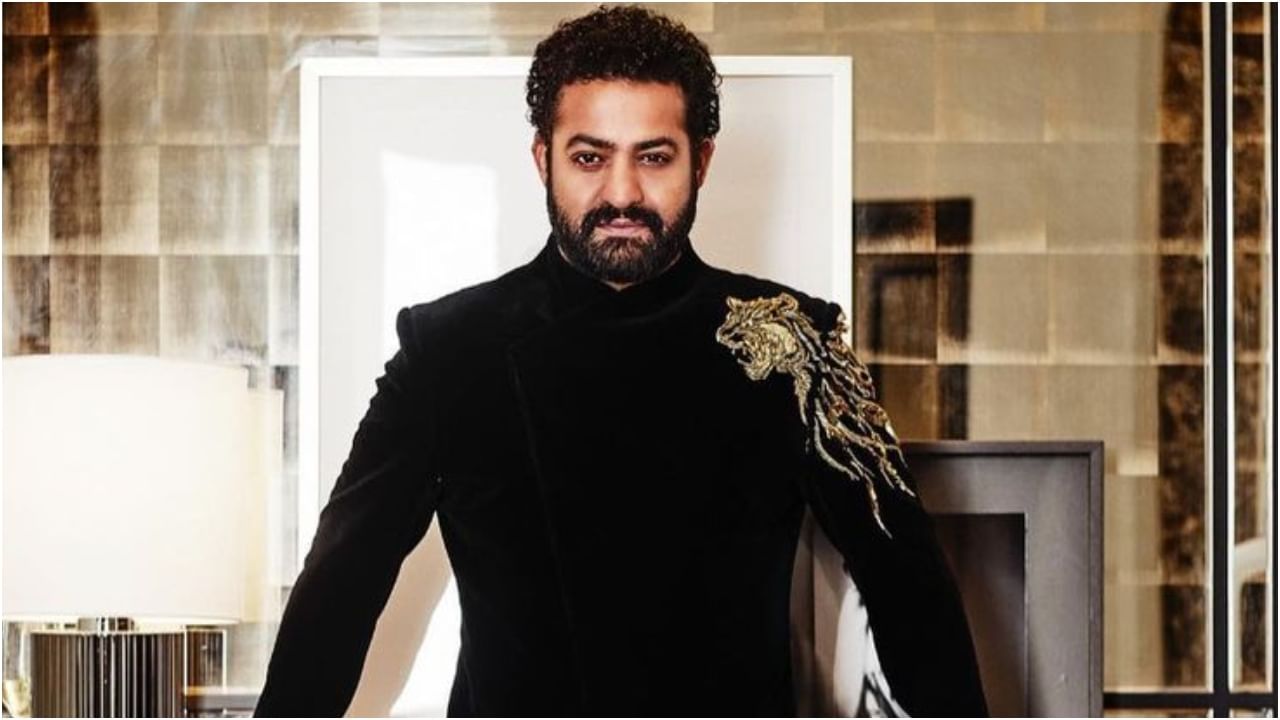 Jr NTR: ಆಸ್ಕರ್​ ಸಮಾರಂಭ ಮುಗಿಸಿ ಬಂದ ಜೂ. ಎನ್​ಟಿಆರ್​; ಹೈದರಾಬಾದ್​ ವಿಮಾನ ನಿಲ್ದಾಣದಲ್ಲಿ ಭರ್ಜರಿ ಸ್ವಾಗತ