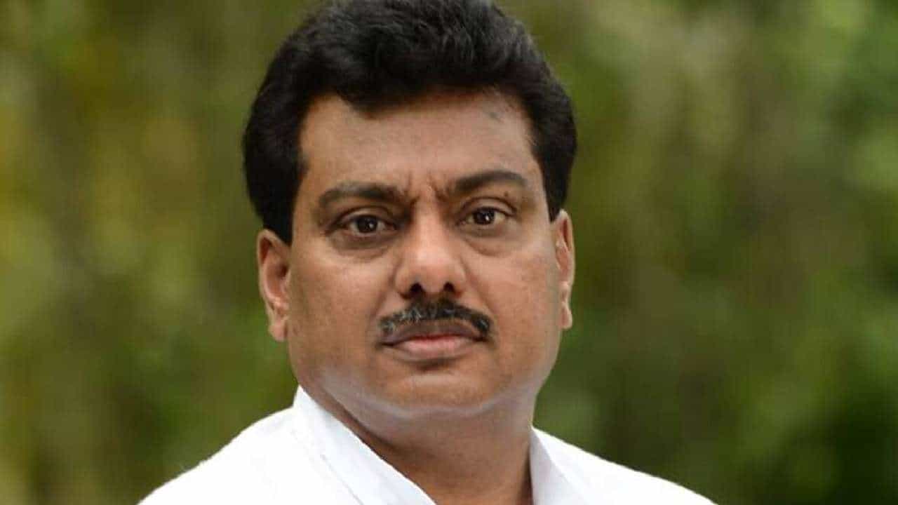 ವಿಜಯಪುರ; ಎಂ.ಬಿ.ಪಾಟೀಲ್ ಶತಕೋಟಿ ಒಡೆಯ, ಬಸನಗೌಡ ಯತ್ನಾಳ ಬಳಿ ಎಷ್ಟಿದೆ ಆಸ್ತಿ? ಇಲ್ಲಿದೆ ವಿವರ