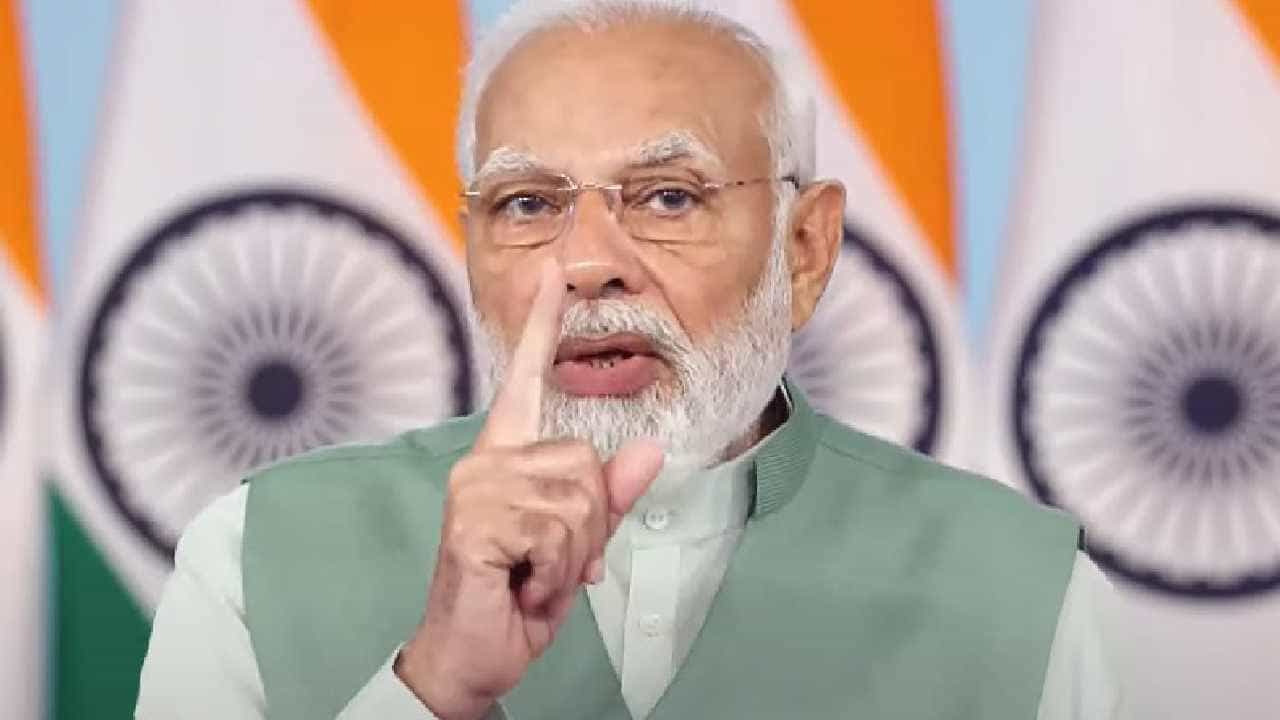 Narendra Modi: ನಾಳೆ ರಾಜ್ಯಕ್ಕೆ ಮೋದಿ; ಎಷ್ಟೊತ್ತಿಗೆ ಎಲ್ಲಿ ಕಾರ್ಯಕ್ರಮ? ಇಲ್ಲಿದೆ ಸಂಪೂರ್ಣ ವಿವರ Narendra Modi: ನಾಳೆ ರಾಜ್ಯಕ್ಕೆ ಮೋದಿ; ಎಷ್ಟೊತ್ತಿಗೆ ಎಲ್ಲಿ ಕಾರ್ಯಕ್ರಮ? ಇಲ್ಲಿದೆ ಸಂಪೂರ್ಣ ವಿವರ