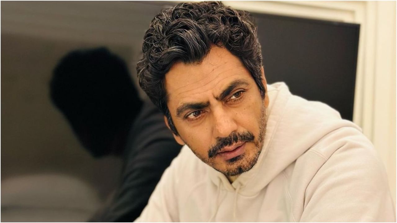 Nawazuddin Siddiqui: ‘ನನ್ನ ಅಪ್ರಾಪ್ತ ಮಗಳನ್ನು ನಿಮ್ಮ ಮ್ಯಾನೇಜರ್ ಕೆಟ್ಟದಾಗಿ ತಬ್ಬಿಕೊಂಡ’: ಸ್ಟಾರ್ ನಟನ ವಿರುದ್ಧ ಪತ್ನಿ ಗರಂ Nawazuddin Siddiqui: ‘ನನ್ನ ಅಪ್ರಾಪ್ತ ಮಗಳನ್ನು ನಿಮ್ಮ ಮ್ಯಾನೇಜರ್ ಕೆಟ್ಟದಾಗಿ ತಬ್ಬಿಕೊಂಡ’: ಸ್ಟಾರ್ ನಟನ ವಿರುದ್ಧ ಪತ್ನಿ ಗರಂ