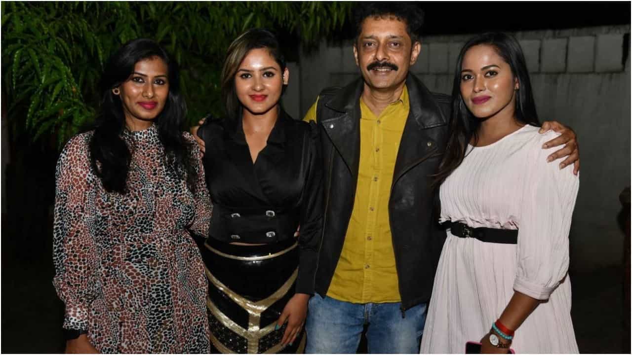 ಇದು ಹೇಮಂತ್ ಹೆಗಡೆ ‘ನೆಟ್ವರ್ಕ್’; ಹಳೇ ಸ್ನೇಹಿತರ ಹೊಸ ಪ್ರಯತ್ನ ಹೀಗಿದೆ.. ಇದು ಹೇಮಂತ್ ಹೆಗಡೆ ‘ನೆಟ್ವರ್ಕ್’; ಹಳೇ ಸ್ನೇಹಿತರ ಹೊಸ ಪ್ರಯತ್ನ ಹೀಗಿದೆ..