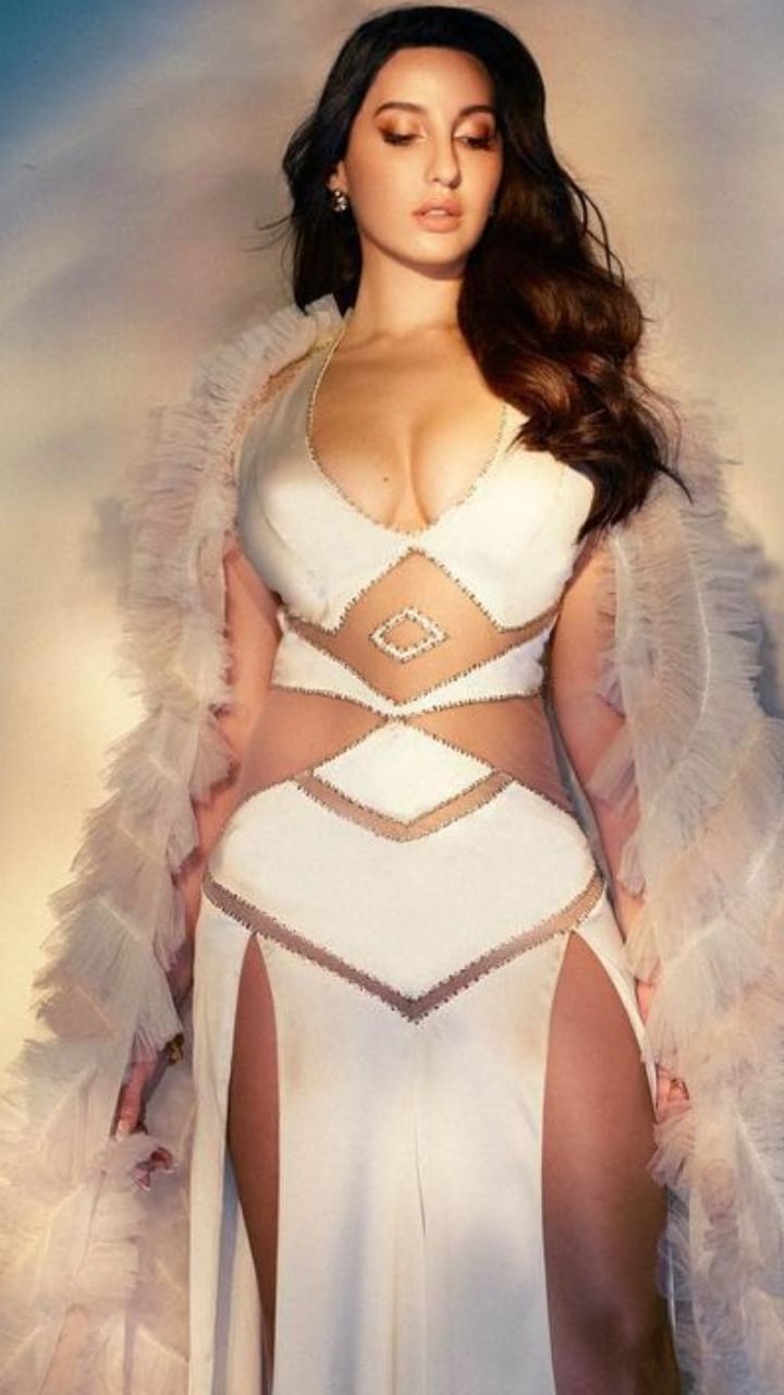 Nora Fatehi(17)