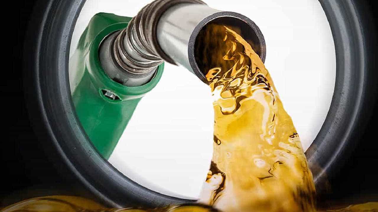 Petrol Price Today: ಬೆಂಗಳೂರು ಸೇರಿ ದೇಶದ ಪ್ರಮುಖ ನಗರಗಳಲ್ಲಿ ಮಾರ್ಚ್ 14 ರಂದು ಪೆಟ್ರೋಲ್, ಡೀಸೆಲ್ ದರ ಎಷ್ಟಿದೆ, ವಿವರ ಇಲ್ಲಿದೆ Petrol Price Today: ಬೆಂಗಳೂರು ಸೇರಿ ದೇಶದ ಪ್ರಮುಖ ನಗರಗಳಲ್ಲಿ ಮಾರ್ಚ್ 14 ರಂದು ಪೆಟ್ರೋಲ್, ಡೀಸೆಲ್ ದರ ಎಷ್ಟಿದೆ, ವಿವರ ಇಲ್ಲಿದೆ