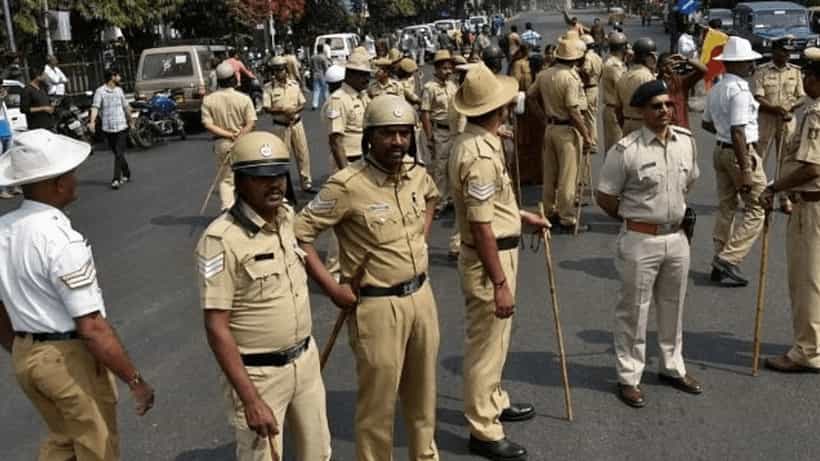 Bengaluru: ಗಾಡಿ ಕಳೆದೋಗಿದೆ ಎಂದು ದೂರು ನೀಡಿದ ಕಾನ್ಸ್ಟೇಬಲ್: ಹೆಡ್ ಕಾನ್ಸ್ಟೇಬಲ್ ಪತ್ನಿ ಬಳಿ ವಾಹನ ಪತ್ತೆ, ಇಲ್ಲಿದೆ ಪೊಲೀಸರ ಕಳ್ಳಾಟ