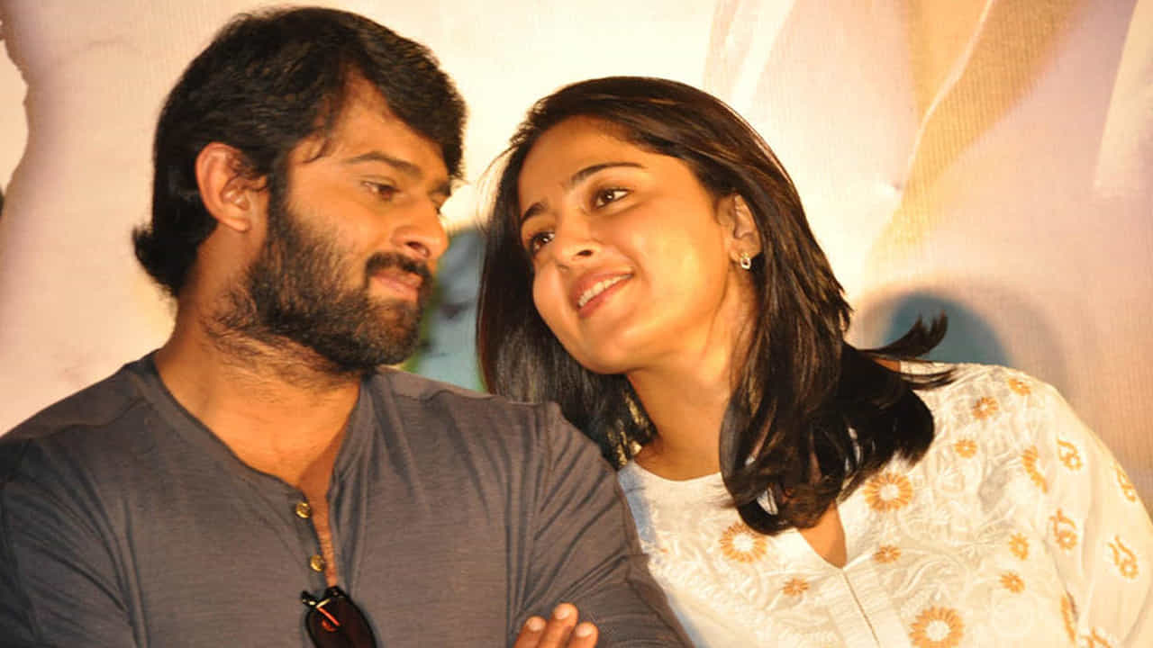 ಹಿರಿಯ ನಟನ ಜೊತೆ ಅನುಷ್ಕಾ ಶೆಟ್ಟಿ ಓಡಾಟ? ಪ್ರಭಾಸ್ ಜೊತೆಗಿನ ಬ್ರೇಕಪ್ಗೆ ಹೊರಬಿತ್ತು ಕಾರಣ ಹಿರಿಯ ನಟನ ಜೊತೆ ಅನುಷ್ಕಾ ಶೆಟ್ಟಿ ಓಡಾಟ? ಪ್ರಭಾಸ್ ಜೊತೆಗಿನ ಬ್ರೇಕಪ್ಗೆ ಹೊರಬಿತ್ತು ಕಾರಣ