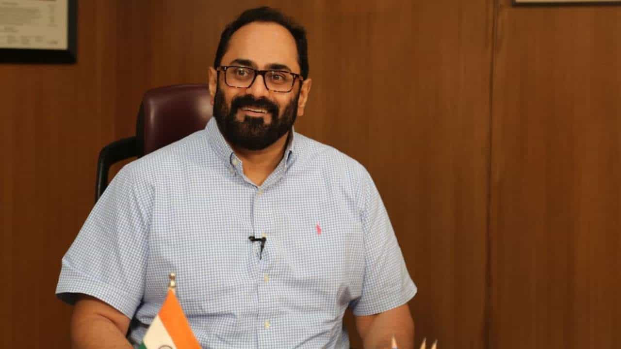 ನವ ಭಾರತಕ್ಕಾಗಿ ಯುವ ಭಾರತ: ವಿದ್ಯಾರ್ಥಿಗಳೊಂದಿಗೆ ಸಚಿವ ರಾಜೀವ್ ಚಂದ್ರಶೇಖರ್​​​ ಸಂವಾದ