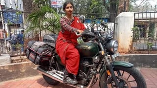 Arvind Kejriwal: ಹೋಳಿ ಆಚರಣೆ ಬಿಟ್ಟು ಮನೀಶ್ ಸಿಸೋಡಿಯಾ ಬಂಧನ ವಿರೋಧಿಸಿ ಧ್ಯಾನಕ್ಕೆ ಕುಳಿತ ದೆಹಲಿ ಸಿಎಂ ಕೇಜ್ರಿವಾಲ್